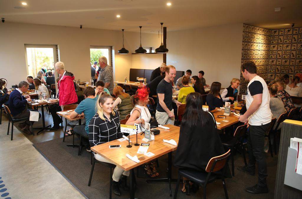 The Cally Hotel Warrnambool Exterior photo